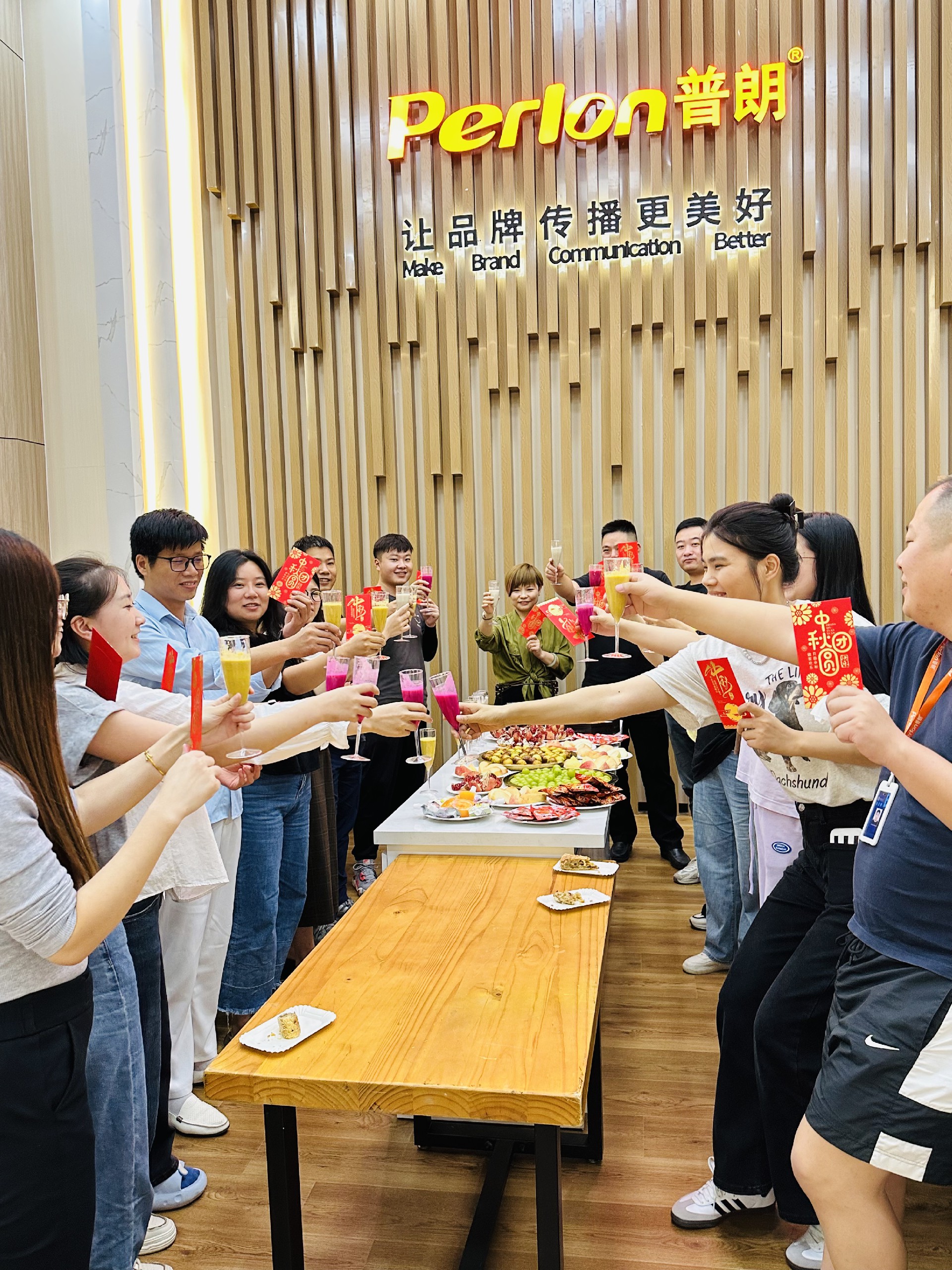 1696668340199348.jpg 9.jpg